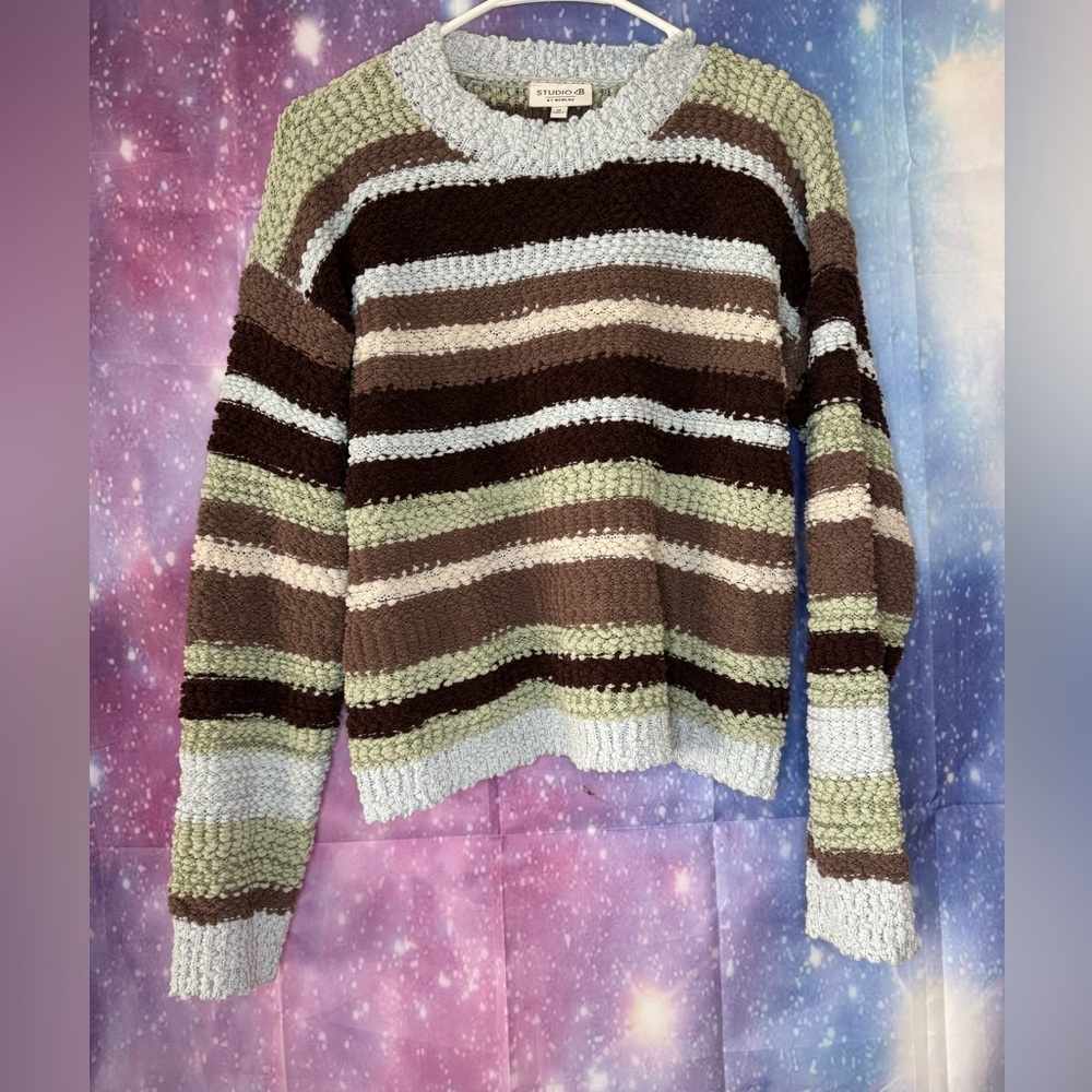 Studio B by Bobeau striped sweater 🛍